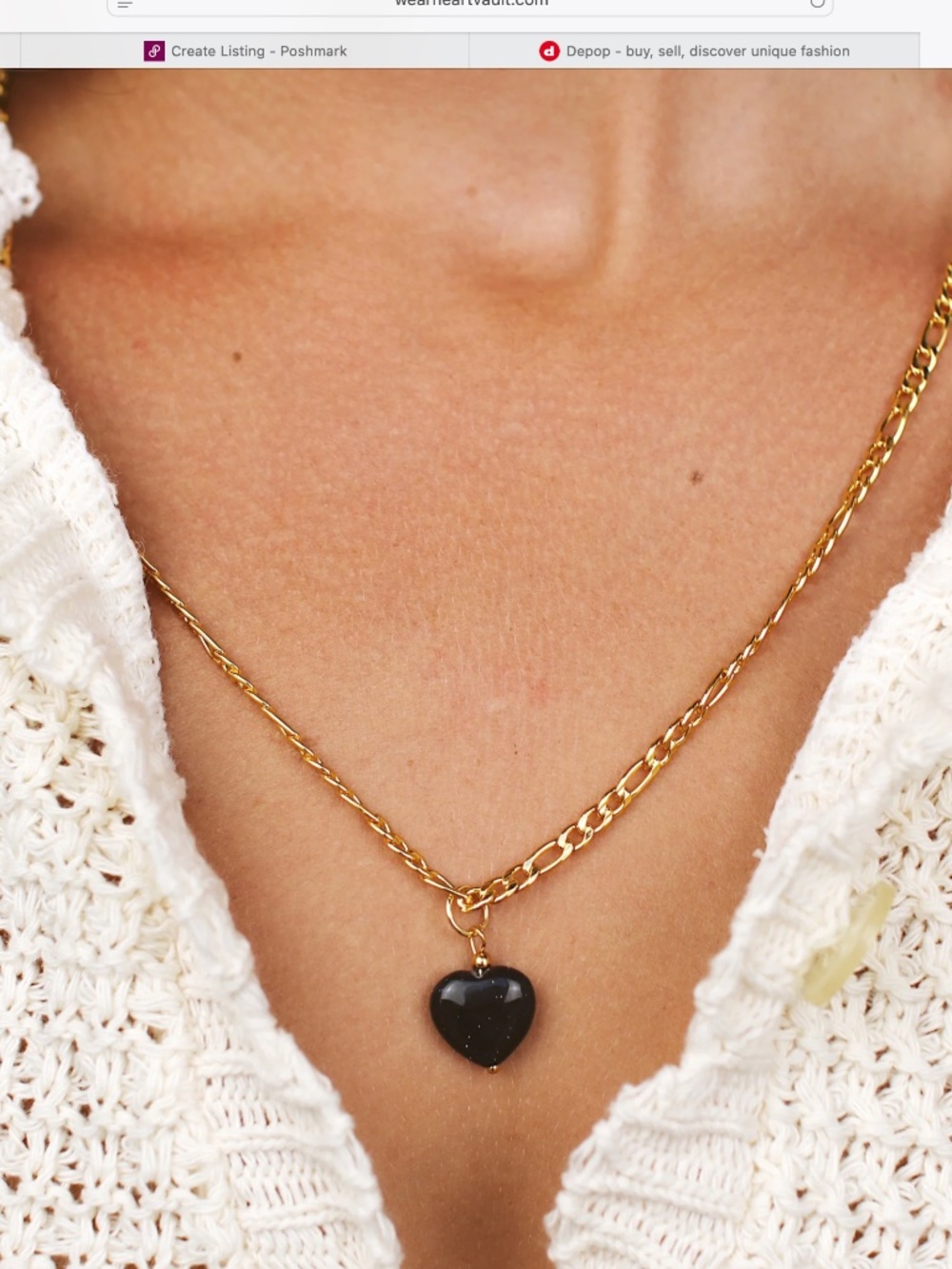THE HEART VAULT Midnight Heart Necklace - Dark Blue-ish Black heart pendant NWOT